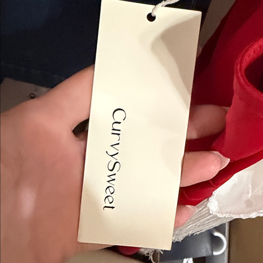 Red Ruffled Bodycon Dress - - Picture 3 of 4
